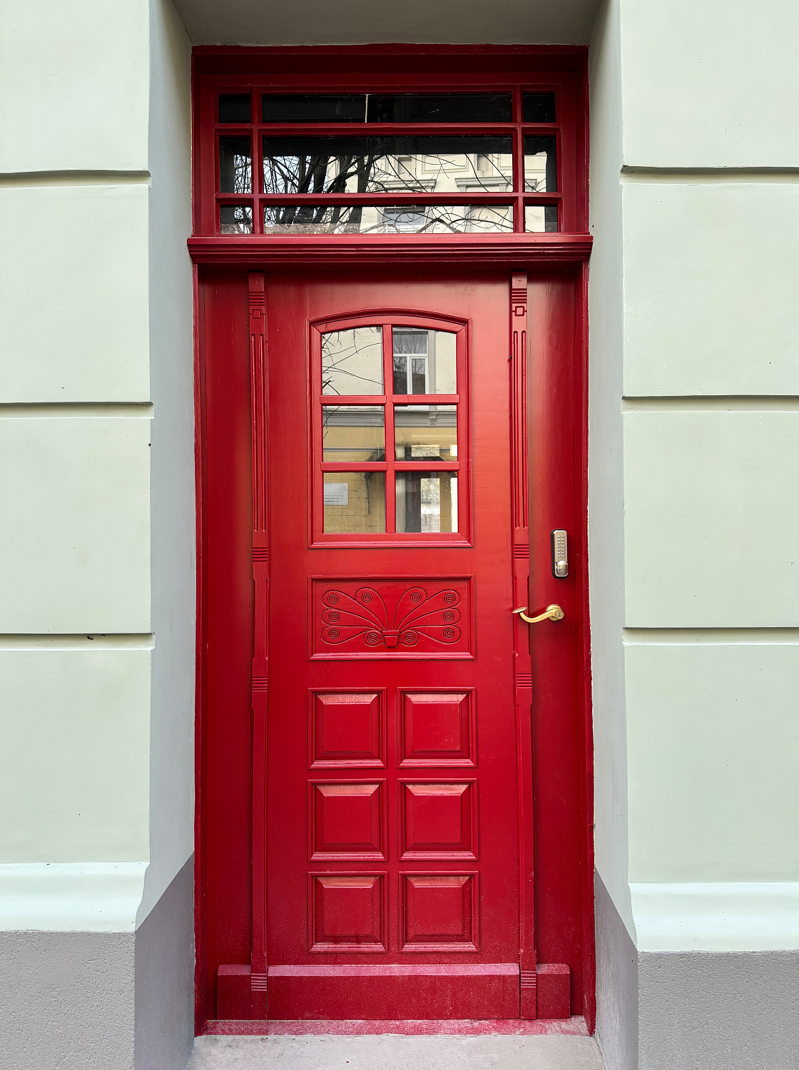 Им — 141 год! А они снова как новые